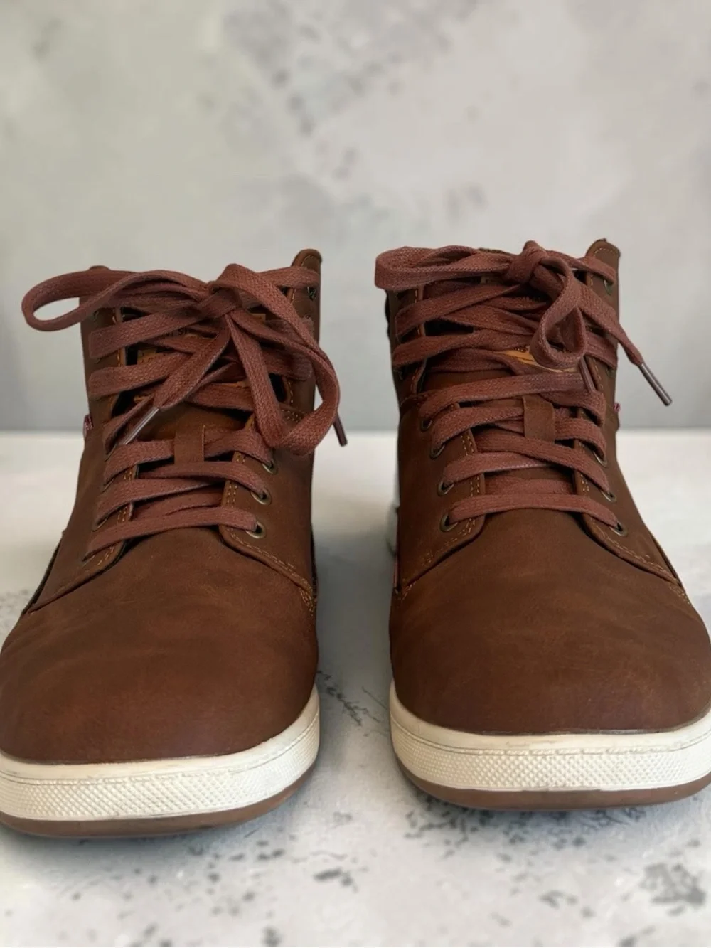 Levi's Men's Brown High-Top Sneakers / Boots - Size 8